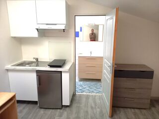 Appartement à louer 1 pièce 16 m²