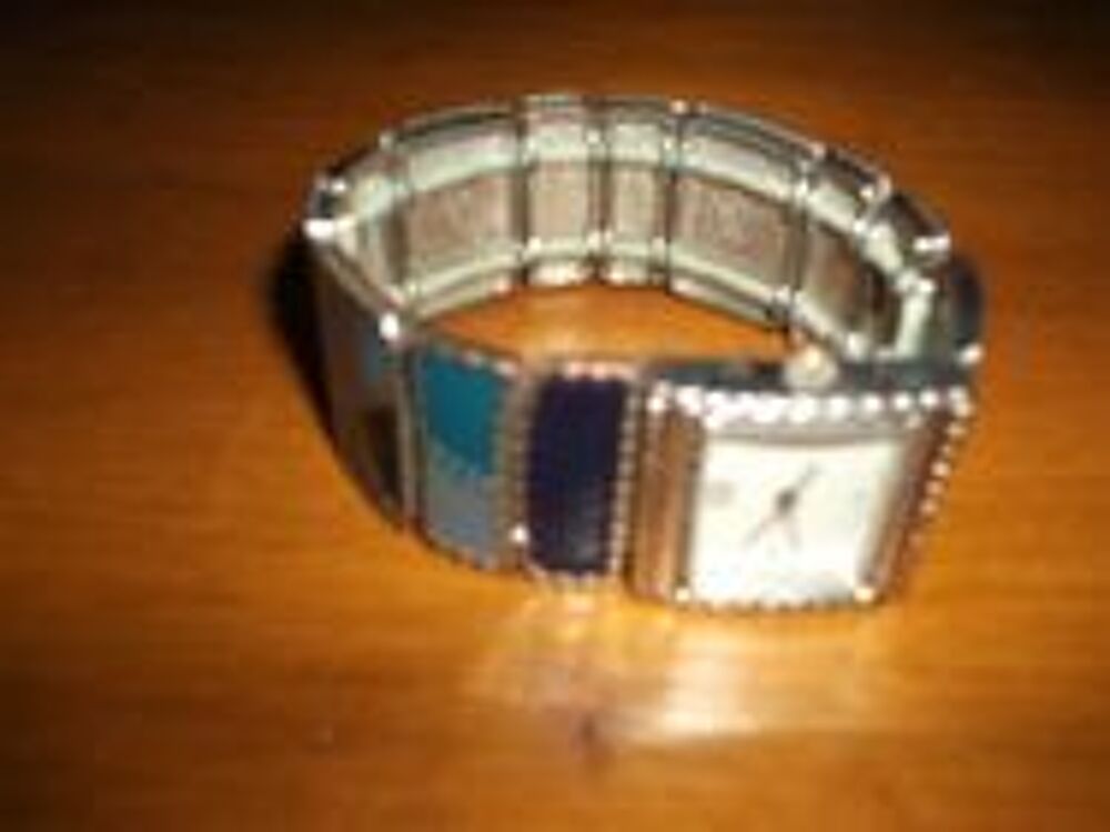MONTRE BIJOU FANTAISIE
Bijoux et montres