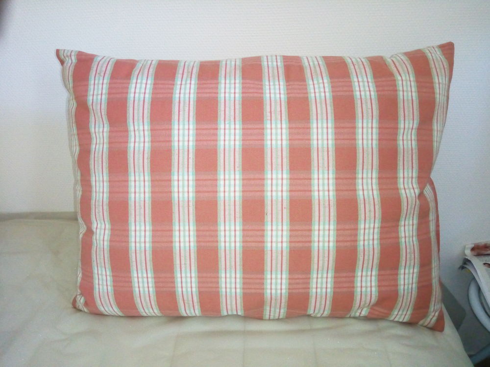 coussin orange Décoration