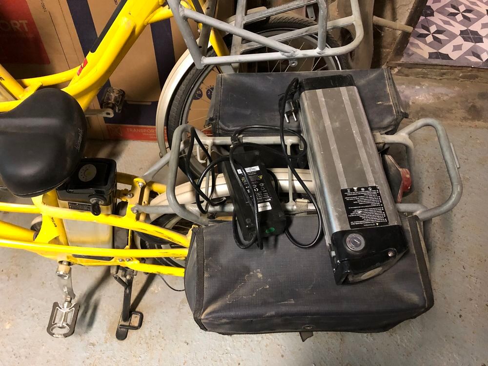 2 v&eacute;los electriques Vélos