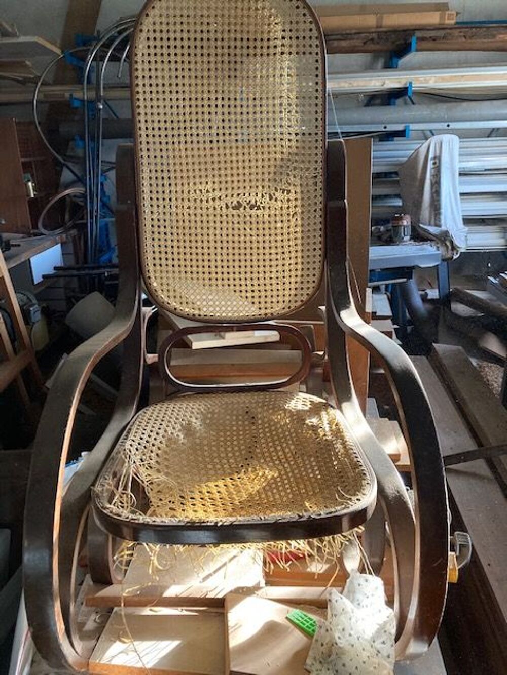 Rocking chair. Meubles