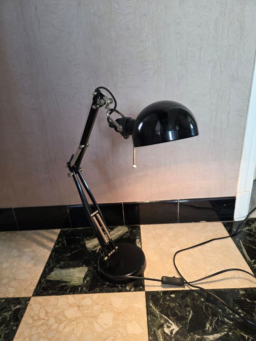 Lampe articul&eacute;e de bureau Décoration