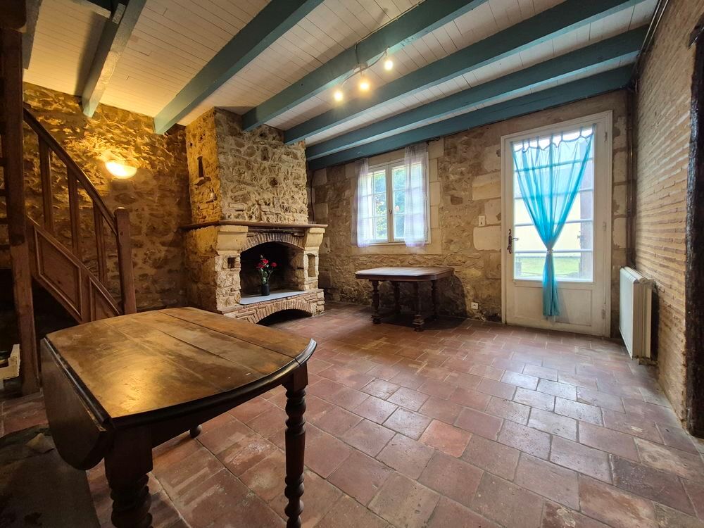 Vente Maison Maison de caractère en pierre ? 146 m² ? Terrain 1 250 m² ? Bergerac