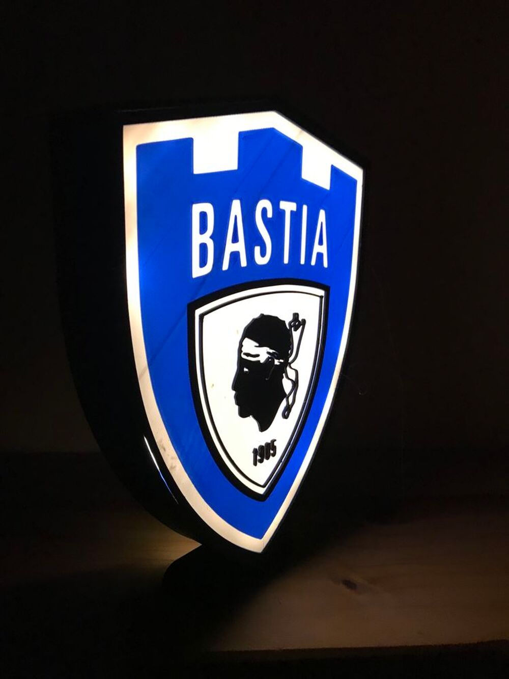 Lampe BASTIA &eacute;clairagec leds &agrave; piles Décoration