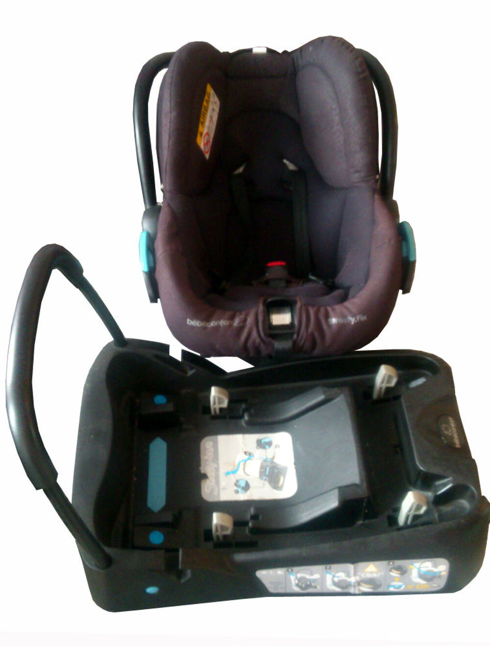 Si&egrave;ge auto b&eacute;b&eacute; clipsable sur socle B&eacute;b&eacute; Confort Mobilier enfants