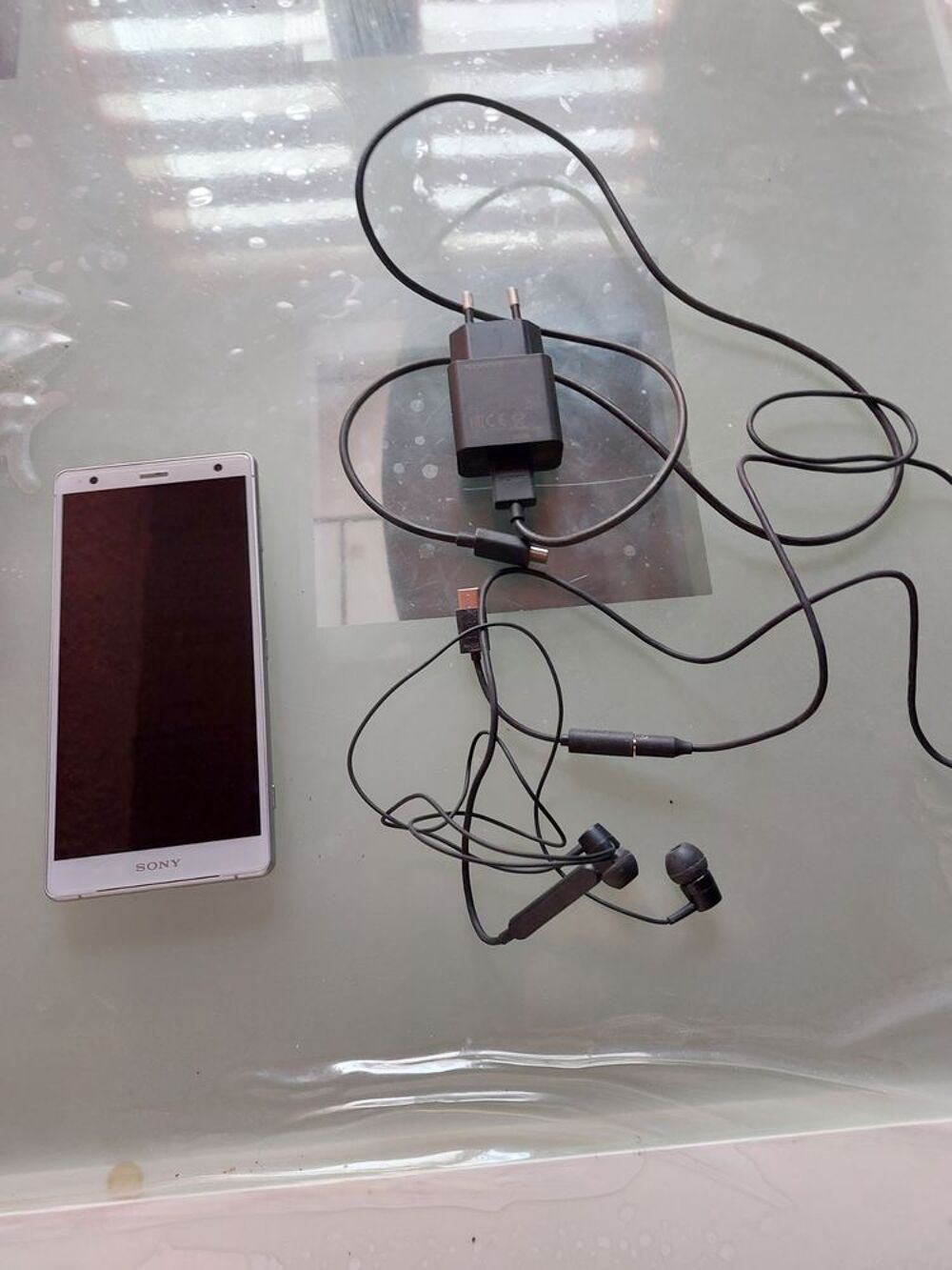xperia z2 64go Téléphones et tablettes