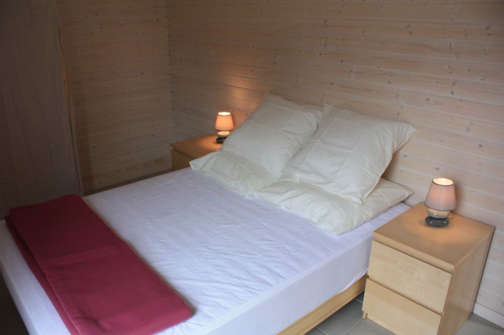   Chalet bois tout confort proche de Salers avec spa Auvergne, Le Vigean (15200)