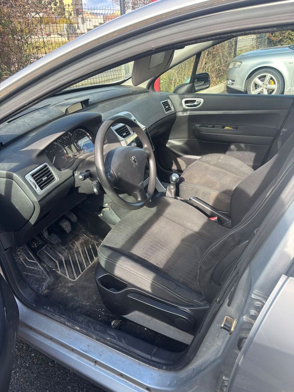 307 SW 1.6 HDi 16v - 90 Oxygo 2006 occasion 04700 Oraison