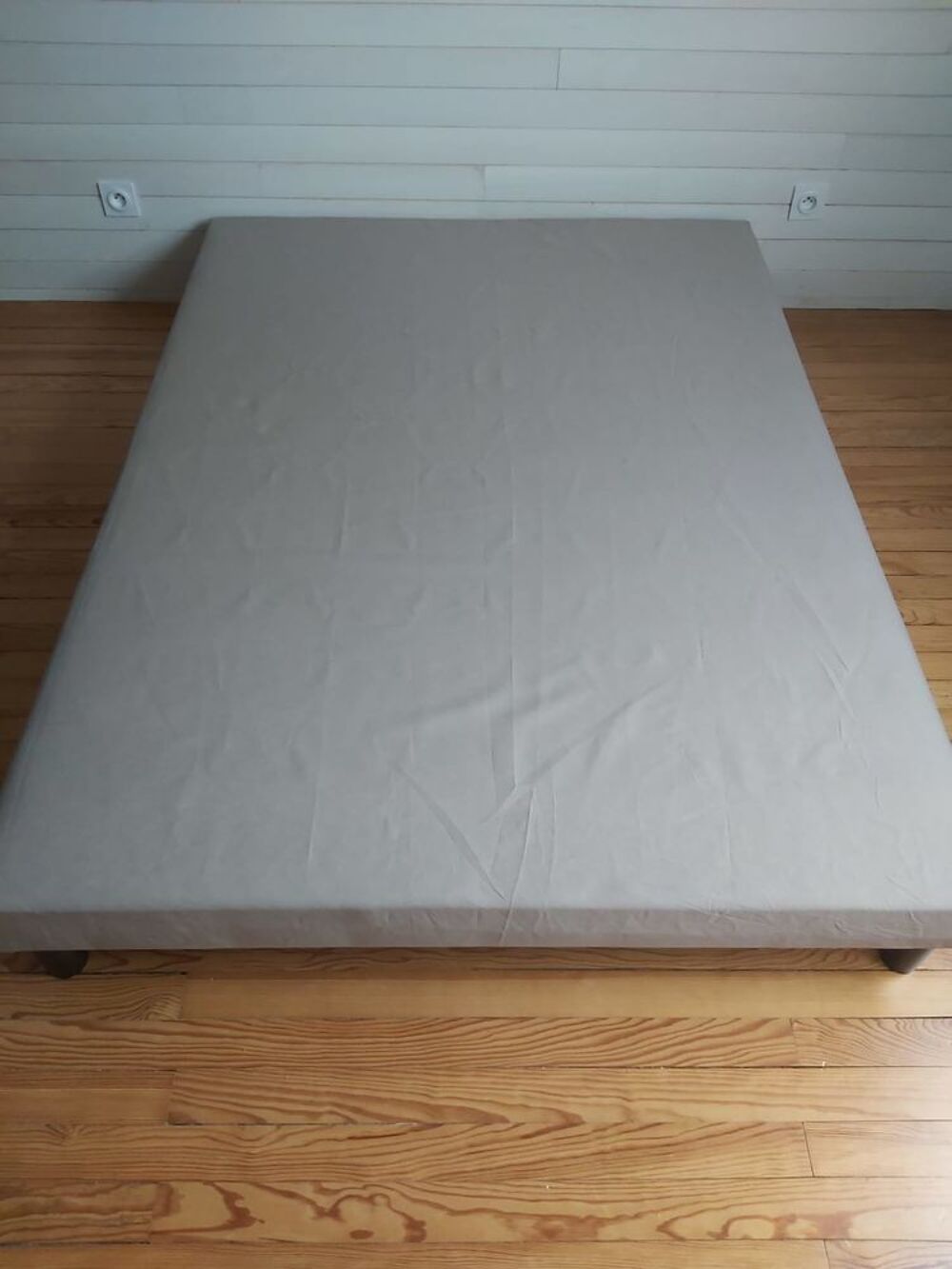 Matelas et sommier 140x190 Meubles