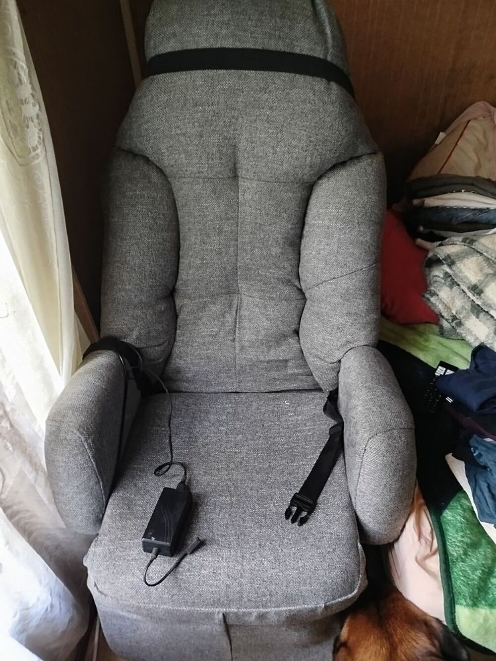 Mat&eacute;riel personne &acirc;g&eacute;e Meubles