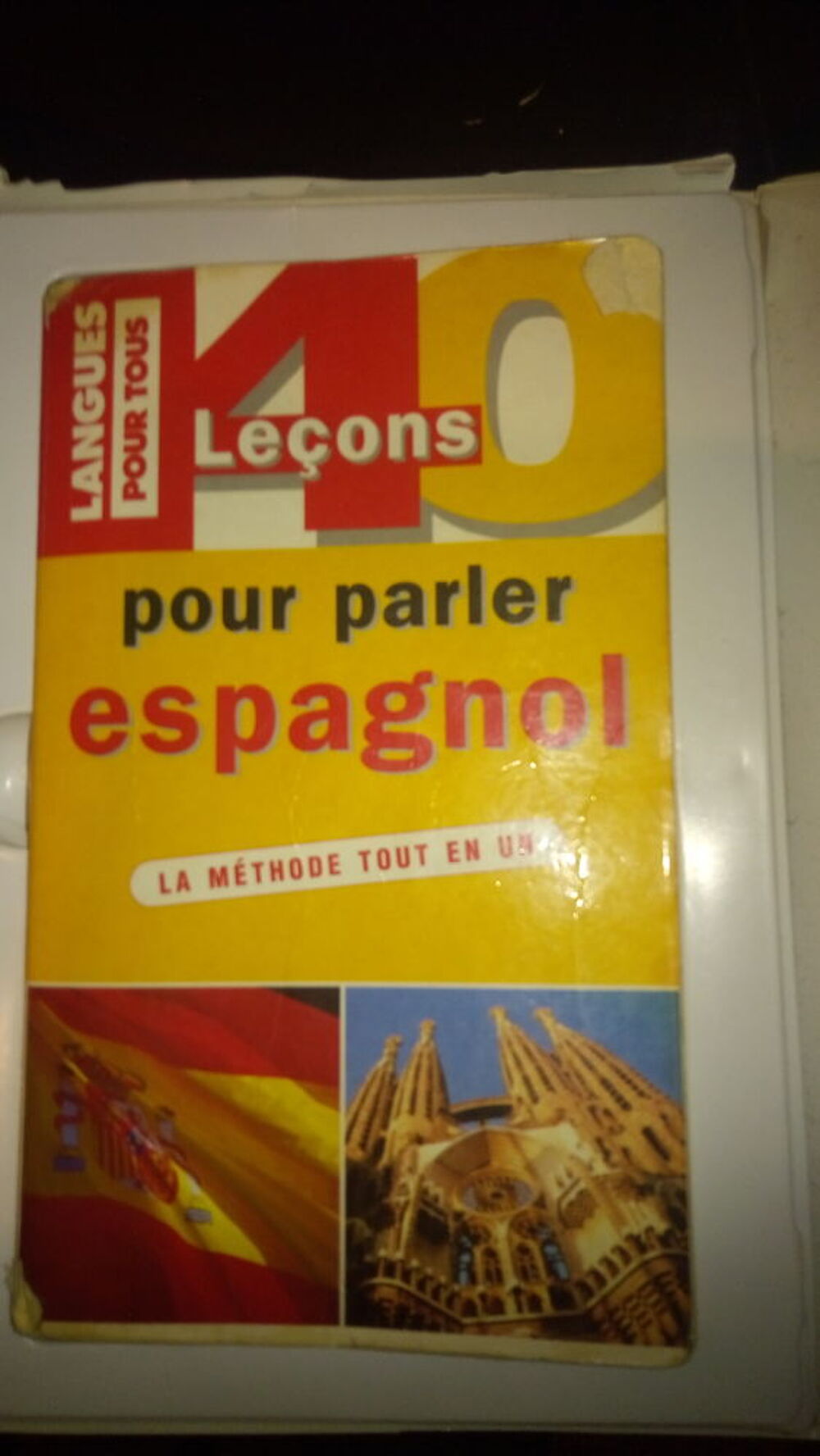 Livre Apprendre l'espagnol avec des CD Livres et BD