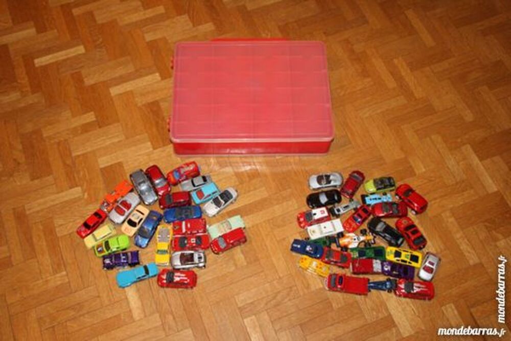 Valisette + 50 voitures (SE) Jeux / jouets
