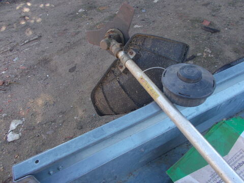 Debrouissalleuse  electrique  werka pro  1400  w 75 Moulins (03)