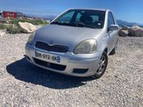 Yaris 1.0 - 69 VVT-i Confort Pack 2003 occasion 06330 Roquefort-les-Pins