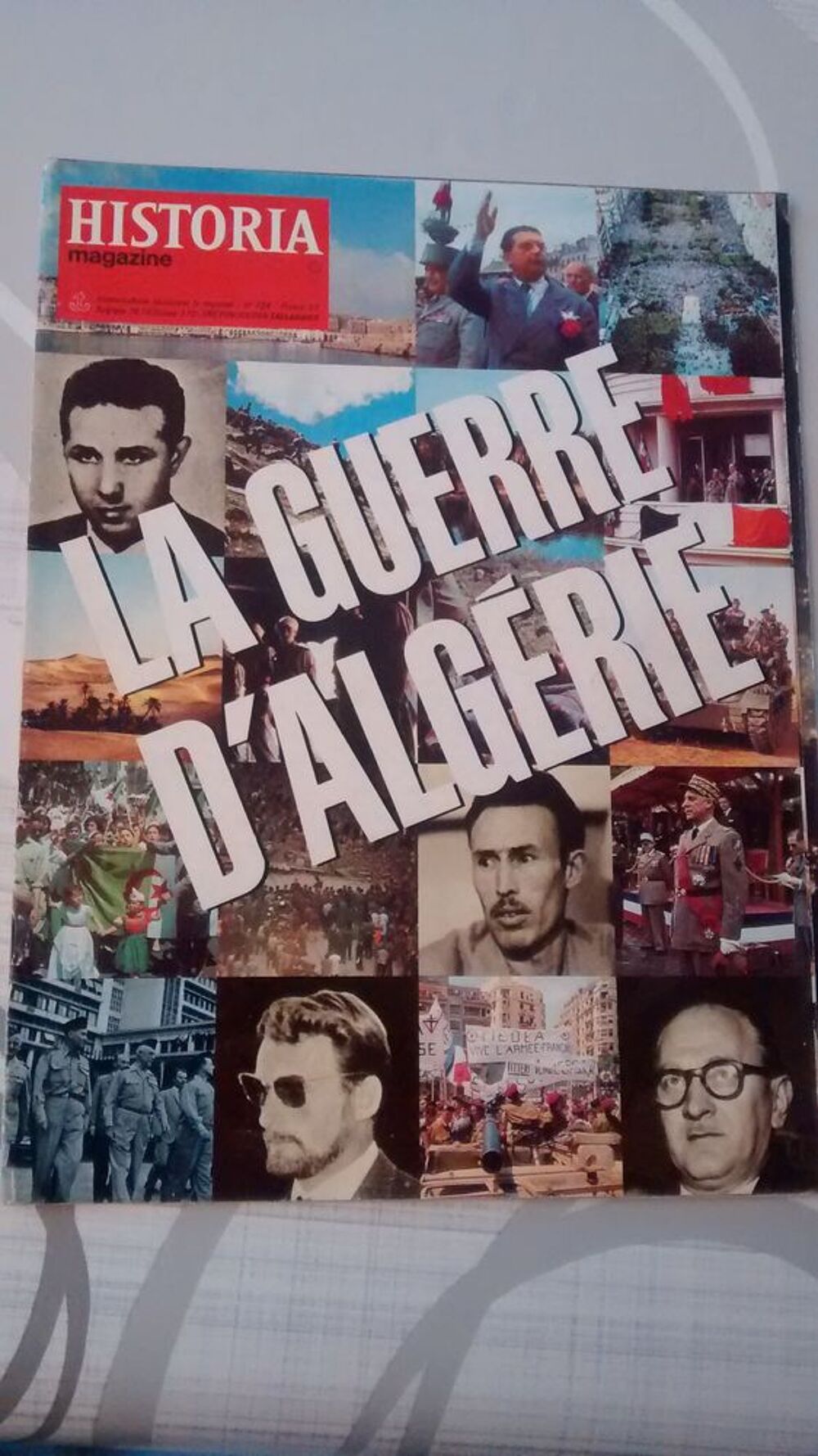 REVUE LA GUERRE D' ALGERIE- 44 N&deg; Livres et BD