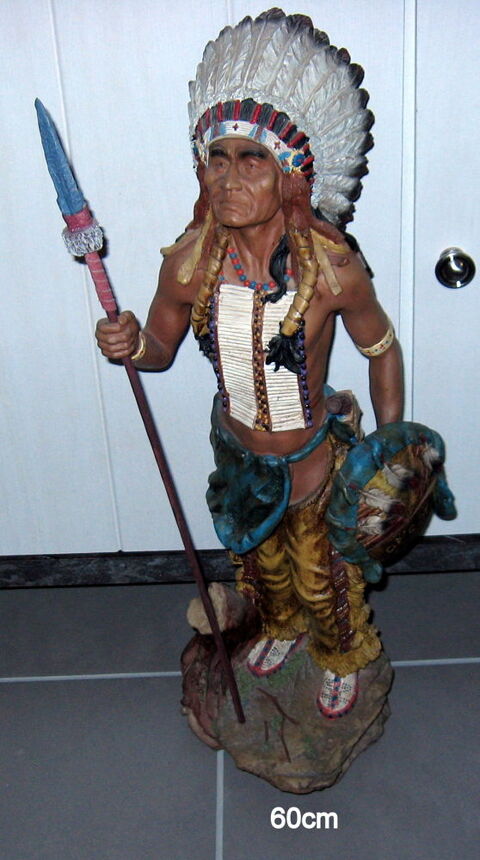 3 grandes statues d indien 30 Wattrelos (59)