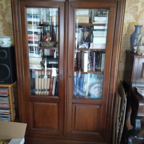 Grande biblioth�que vitr�e 90 Saint-Pathus (77)