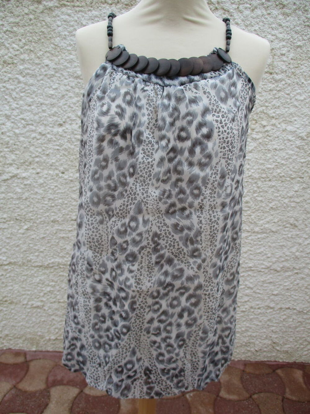 Tunique Encolure fantaisie et Taille unique - Neuve Vêtements