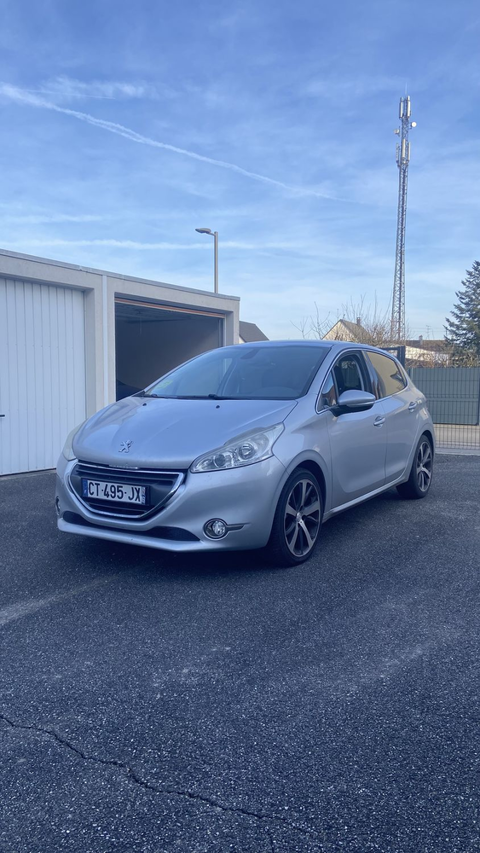 Peugeot 208 1.6 VTi 120ch BVM5 Allure 2012 occasion Burnhaupt-le-Haut 68520