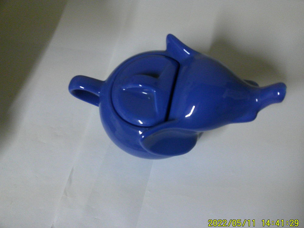 Belle Th&eacute;ier ( G.M ) " ELEPHANT "; en Bleu Décoration