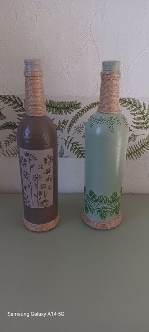 Bouteilles relook�es. 10 Yvrench (80)