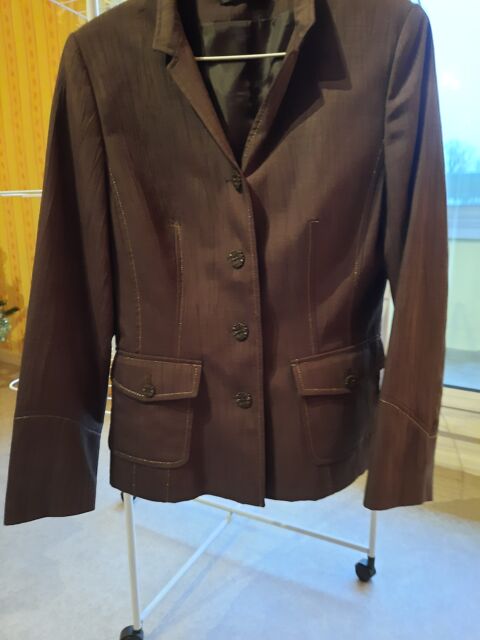 Veste Burton neuve 5 Saint-Dizier (52)