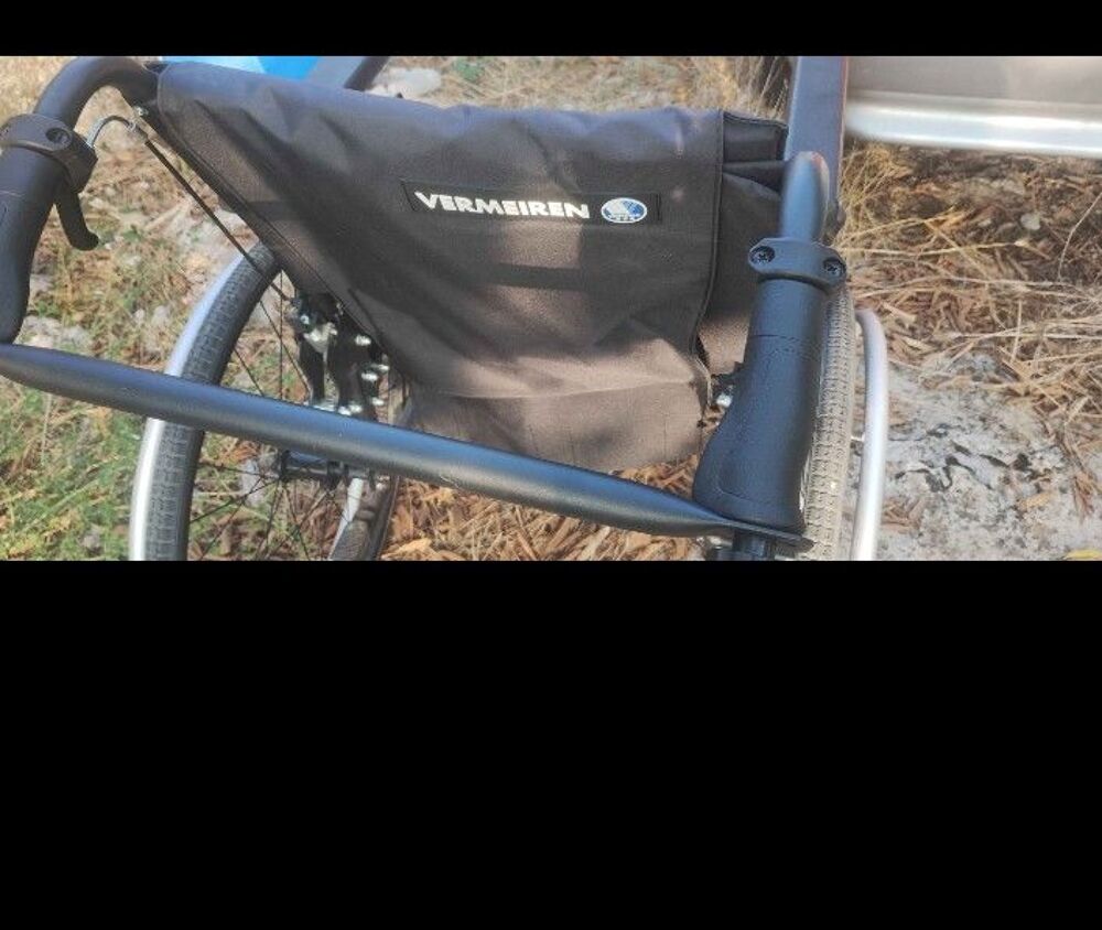 Fauteuil roulant vermeiren d200 Puériculture
