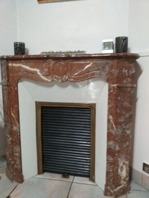 Chemine en marbre 300 Villers-Semeuse (08)