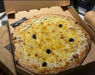  Pizzeria au feu de bois Marseille 6