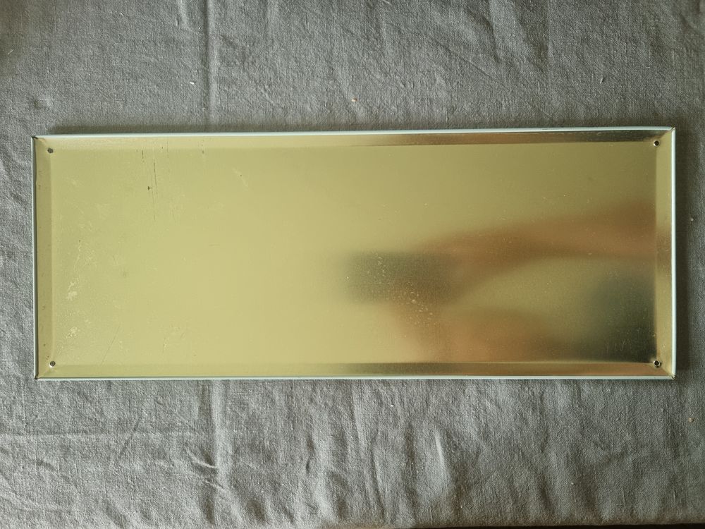D&eacute;cor de salle de bain r&eacute;tro, en m&eacute;tal Décoration