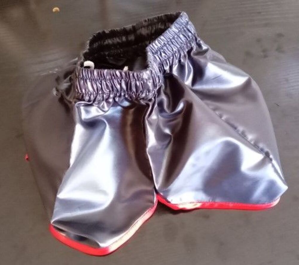 Short Vintage-Nylon-Polyamid-Noir/rouge-3 sizes-S40 M44 L48 Vêtements