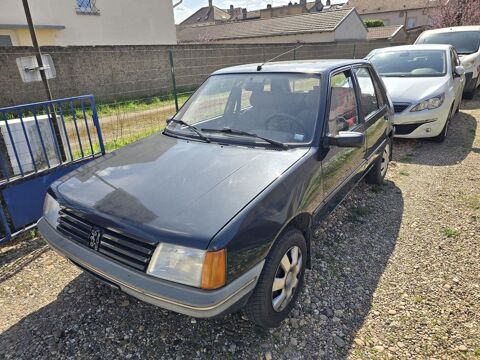 Peugeot 205 1.4 SR 1989 occasion Maizières-lès-Metz 57280