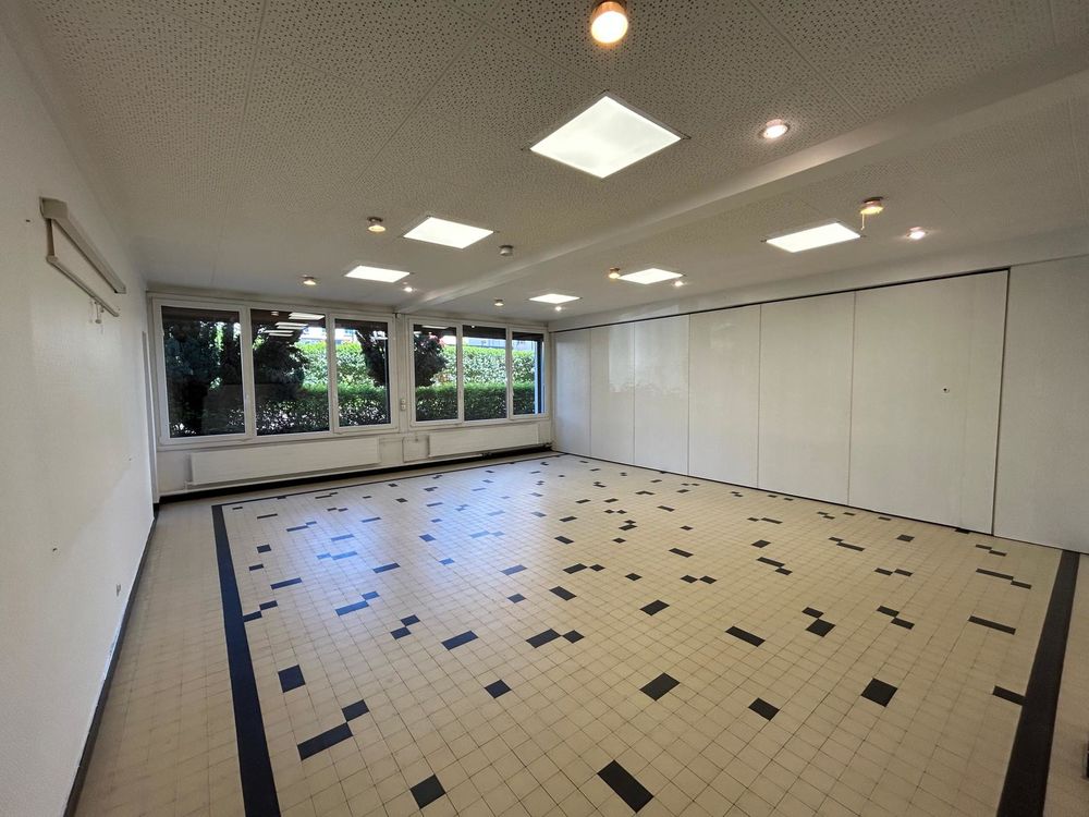   À louer - Local ou bureau 45 m² - Metz (Rez-de-jardin) 