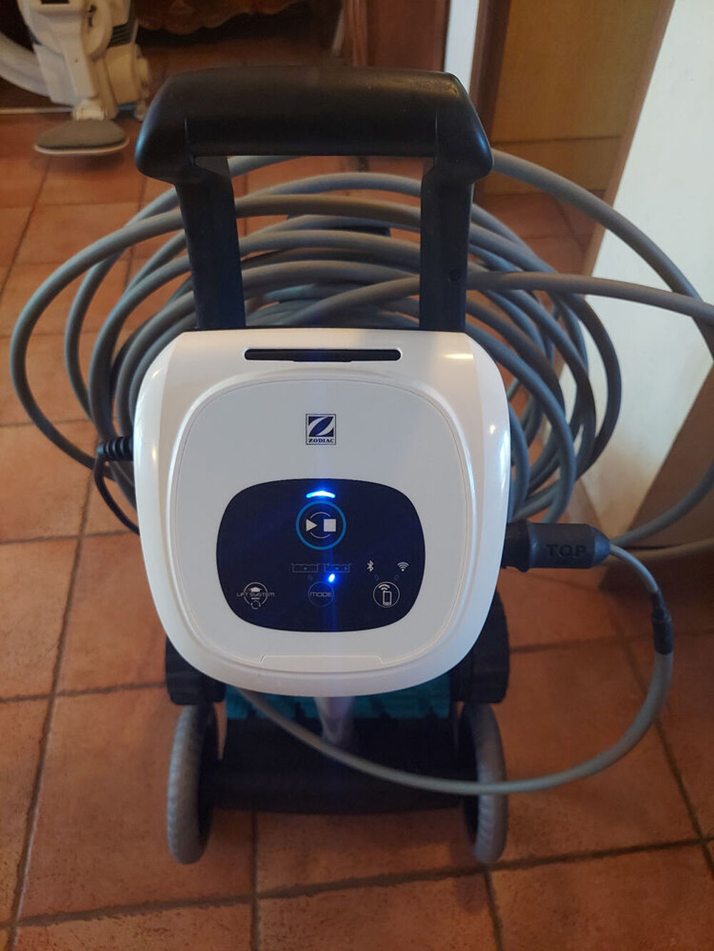 Robot de piscine &eacute;lectrique Zodiac CNX 4090 iQ VORTEX Gar.2a Jardin