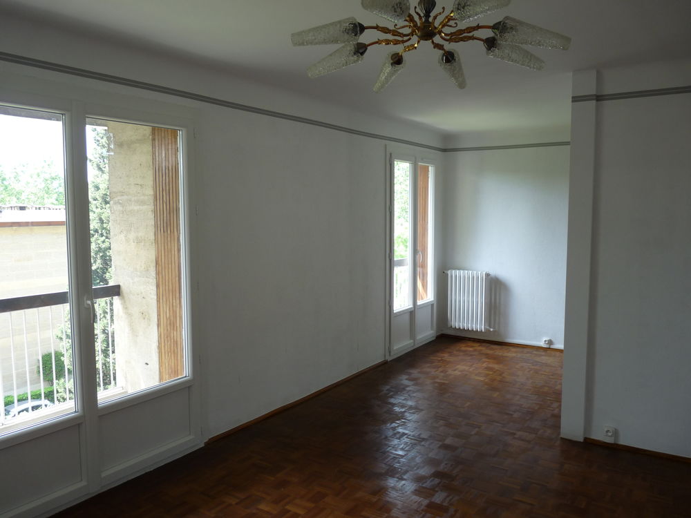 Location Appartement 4 Pièces dans résidence calme du quartier Pigonnet Aix-en-provence