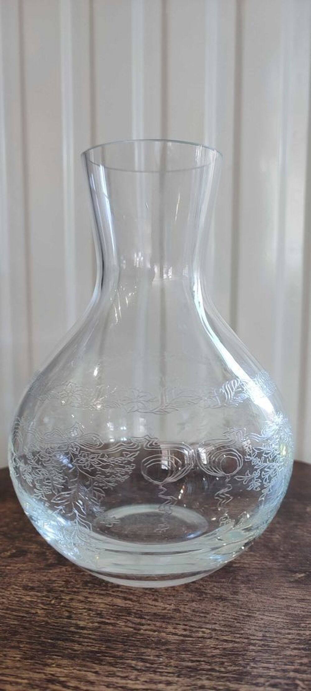 Carafe Vintage en verre s&eacute;rigraphi&eacute; 