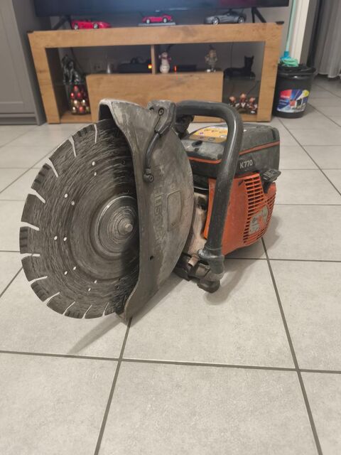 D�coupeuse thermique K770, 500 Eybens (38)