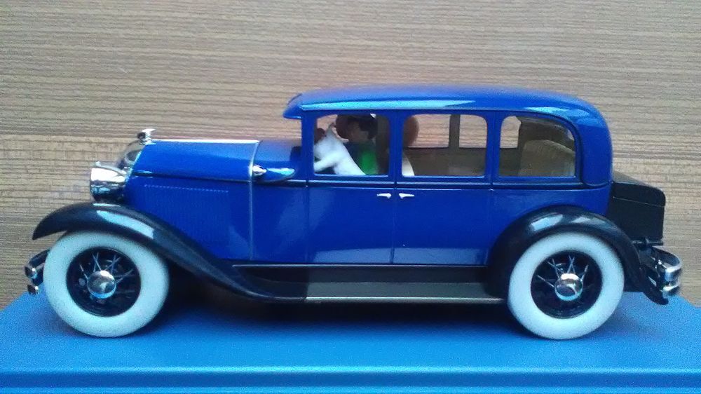 VOITURE DE TINTIN LA N&deg;15 "" LA VOITURE POUR NANKING "" 