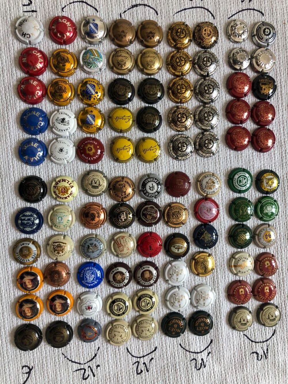 106 Capsules de champagne 