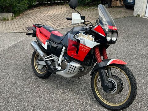 Moto HONDA 1990 occasion Grenoble 38000