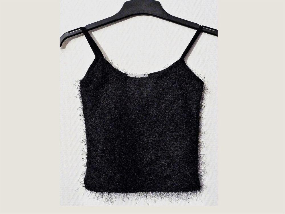 Top/ Tee Shirt Noir &agrave; Fines Bretelles- Taille 1- Jennyfer Vêtements