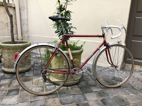 Vélo Prester demi-course vers 1970 325 Paris 9 (75)