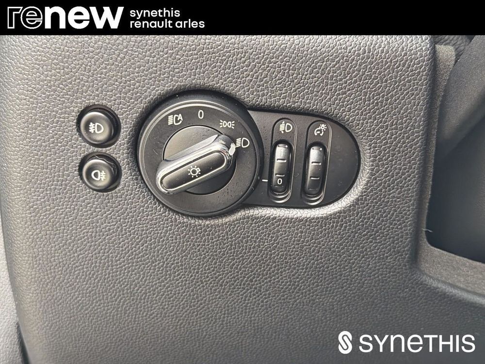 Cooper Hatch 5 Portes One 102 ch BVA7 Edition Greenwich 2021 occasion 13200 Arles