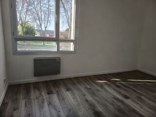  Appartement � louer 5 pi�ces 85 m�