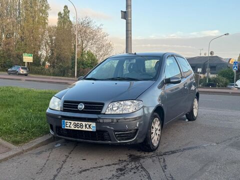 Annonce voiture Fiat Punto 2490 �