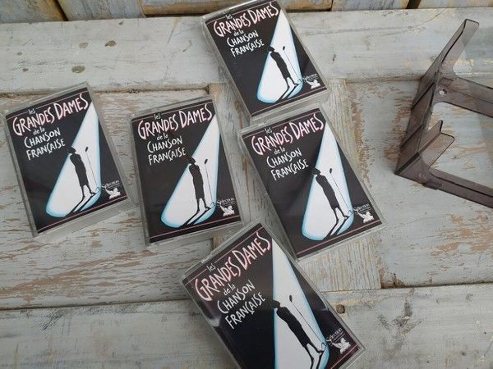 5 Cassettes Audio Les Grandes Dames de la Chanson Fran&ccedil;aise CD et vinyles