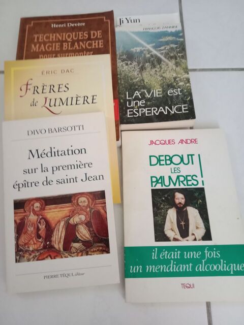 Livres spiritualité 7 Hyères (83)