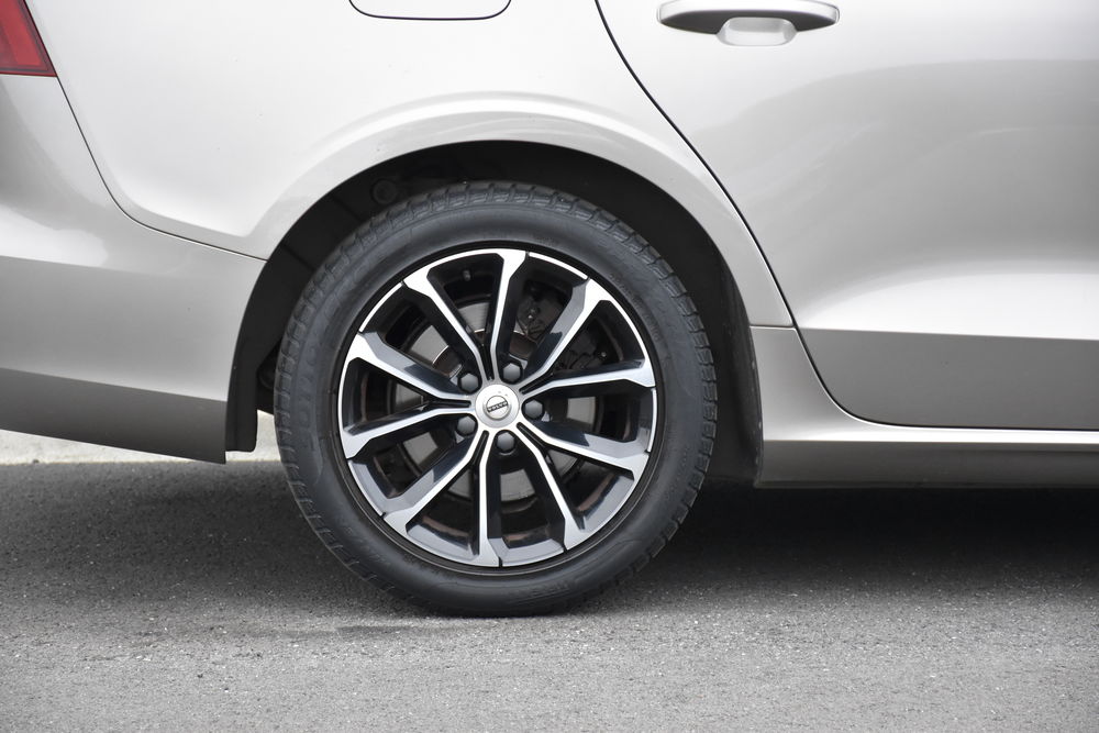 V60 D3 AdBlue 150 ch Geartronic 8 Momentum 2019 occasion 56300 Pontivy