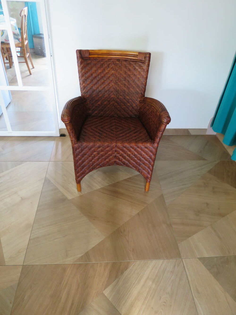 Vintage -Lot de 2 fauteuils en rotin tress&eacute; -coussins Meubles