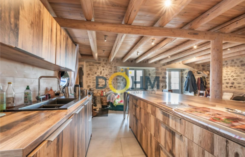   Silence et Nature  Maison - 8 pi�ce(s) - 286 m�